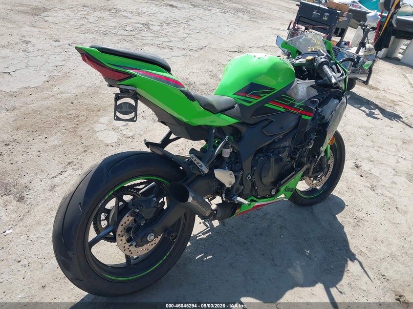 KAWASAKI ZX400 2024