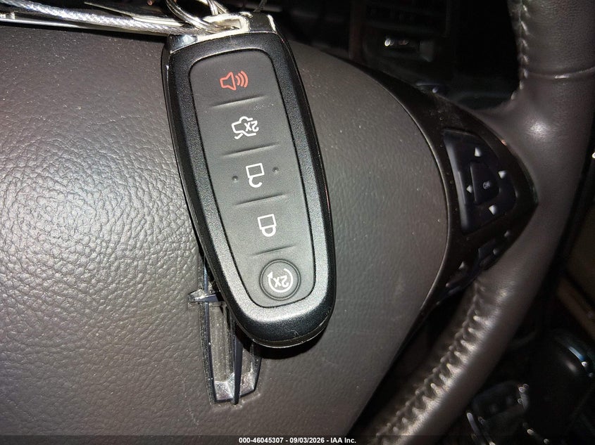 LINCOLN MKS 2013 VIN 1LNHL9FT1DG609168