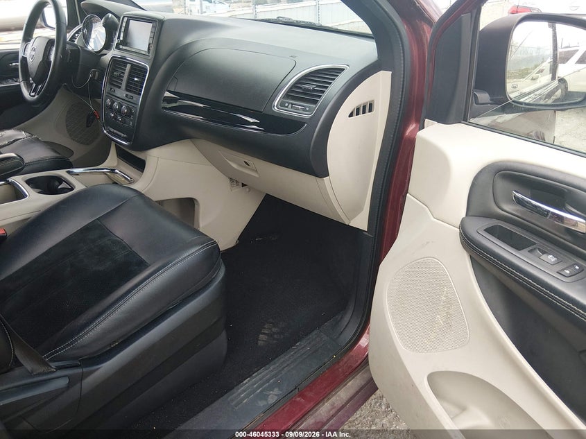2017 DODGE GRAND CARAVAN auction photo 5