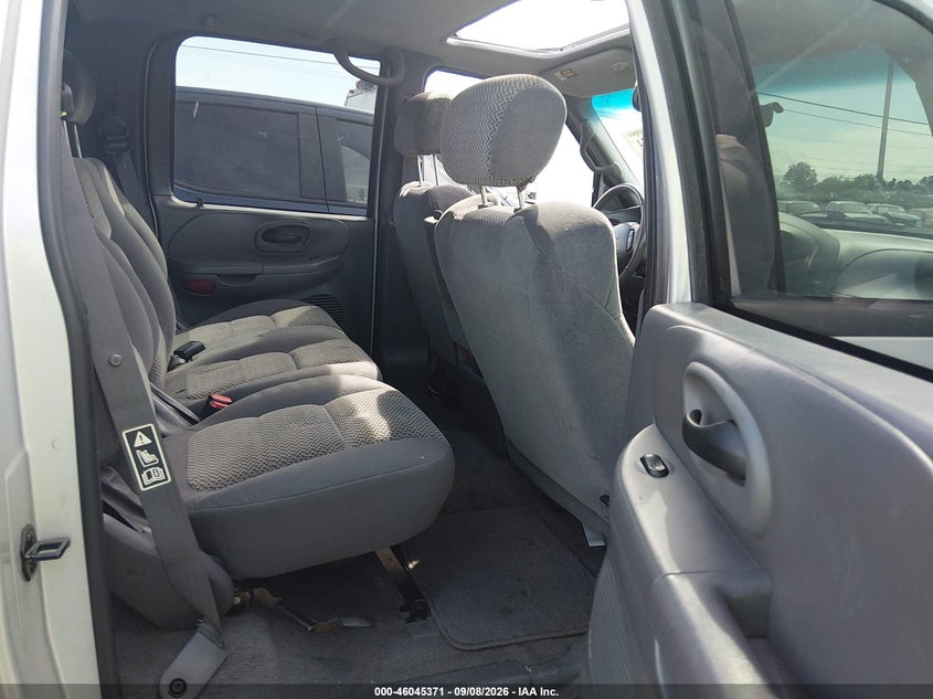 2002 FORD F-150 auction photo 8