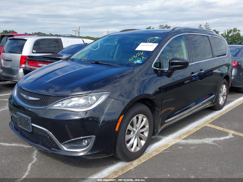 Vin: 2c4rc1bg6jr236075, lot: 46544855, chrysler pacifica touring l 20182