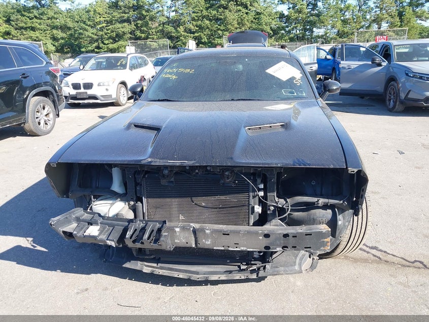 DODGE CHALLENGER - zdjęcie 13