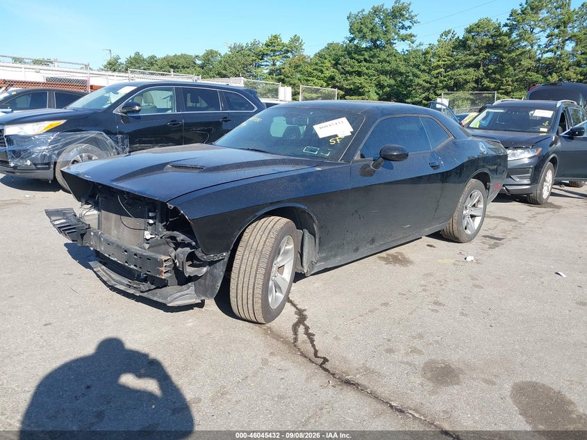 DODGE CHALLENGER - zdjęcie 2