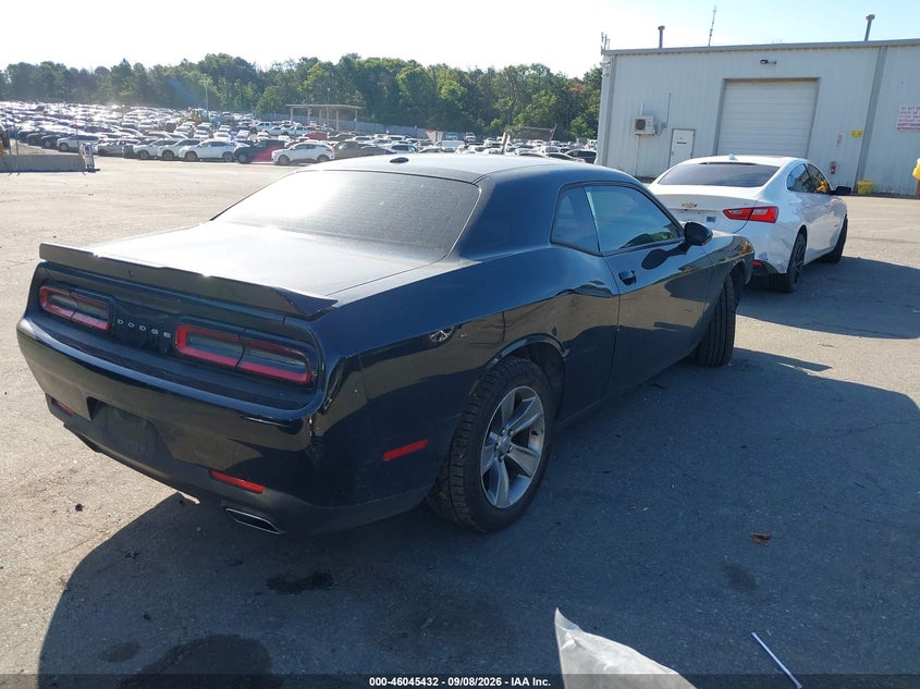 DODGE CHALLENGER - zdjęcie 4