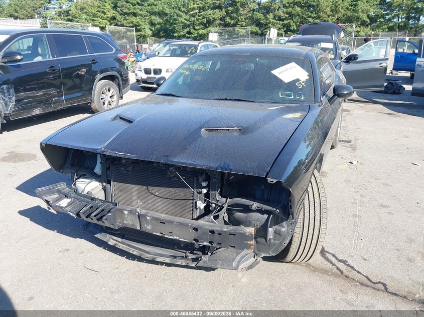 DODGE CHALLENGER - zdjęcie 6