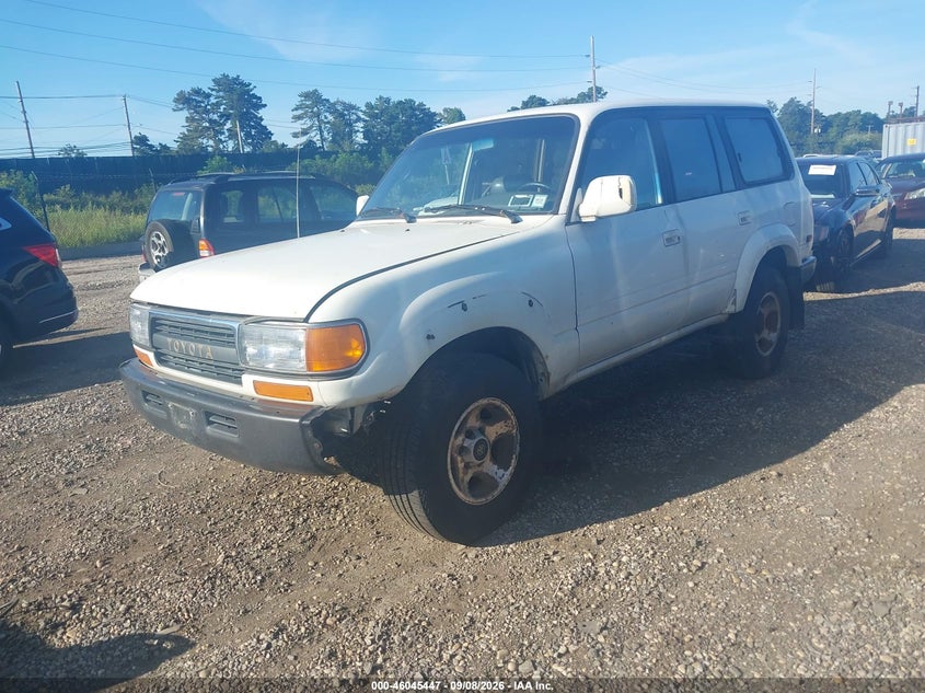 1994 TOYOTA LAND CRUISER auction photo 2