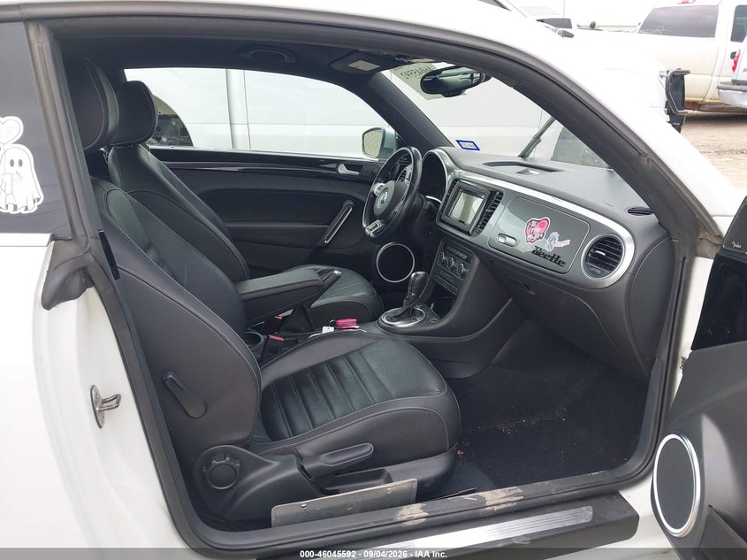 2014 VOLKSWAGEN BEETLE 2.0L TDI · Фото 5