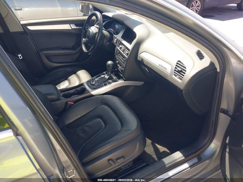 2010 AUDI A4 auction photo 5