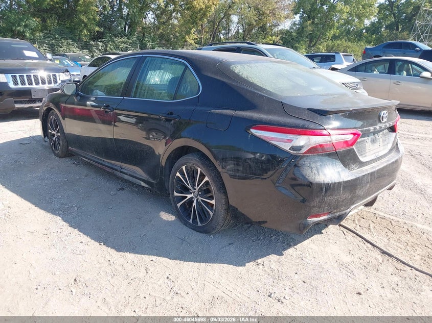 2018 TOYOTA CAMRY auction photo 3