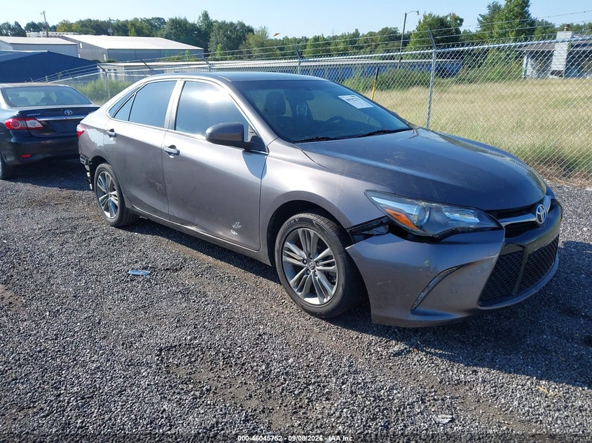 Vin: 4t1bf1fk2hu432319, lot: 46545207, toyota camry se 2017 img_1