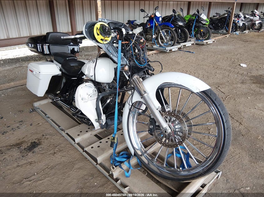 2011 Harley-davidson Flhx