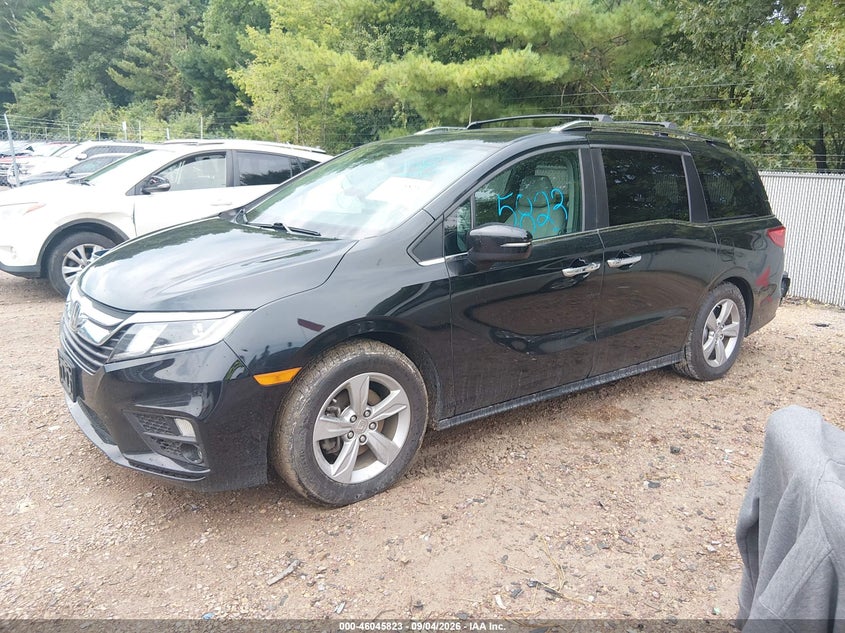 2018 HONDA ODYSSEY auction photo 2