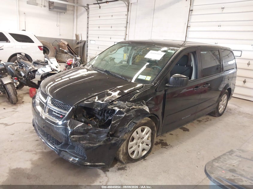 2017 Dodge Caravan, Left Front, IAAI, VIN 2C4RDGBG0HR741037 — photo 2
