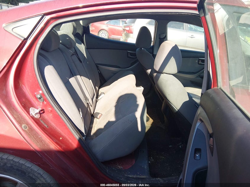 2015 HYUNDAI ELANTRA auction photo 8