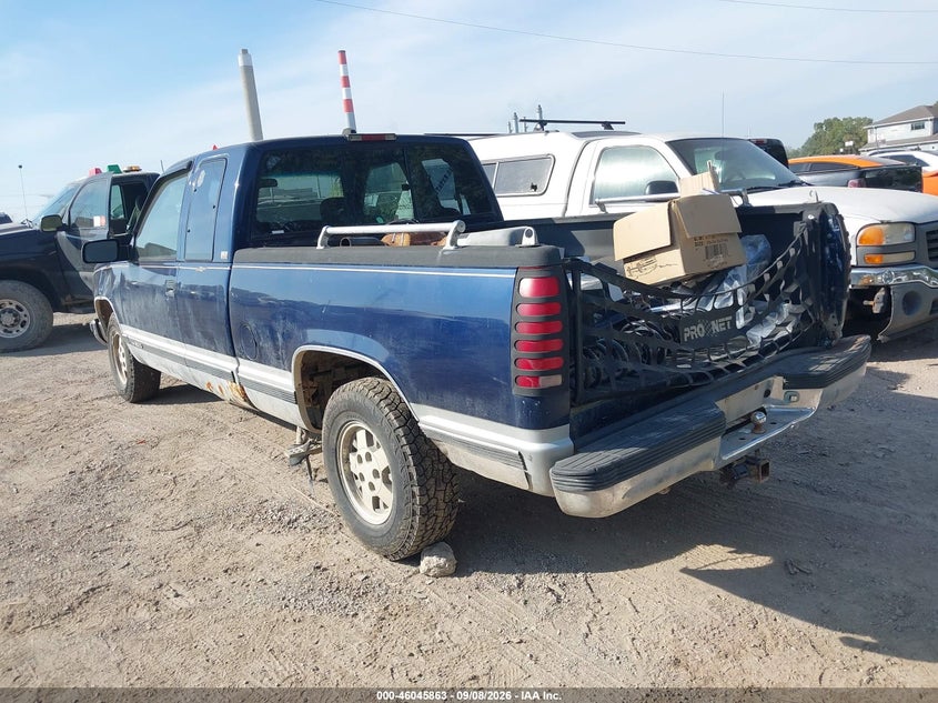 1995 CHEVROLET GMT-400 auction photo 3