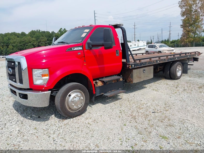 2017 FORD F-650 GAS auction photo 2