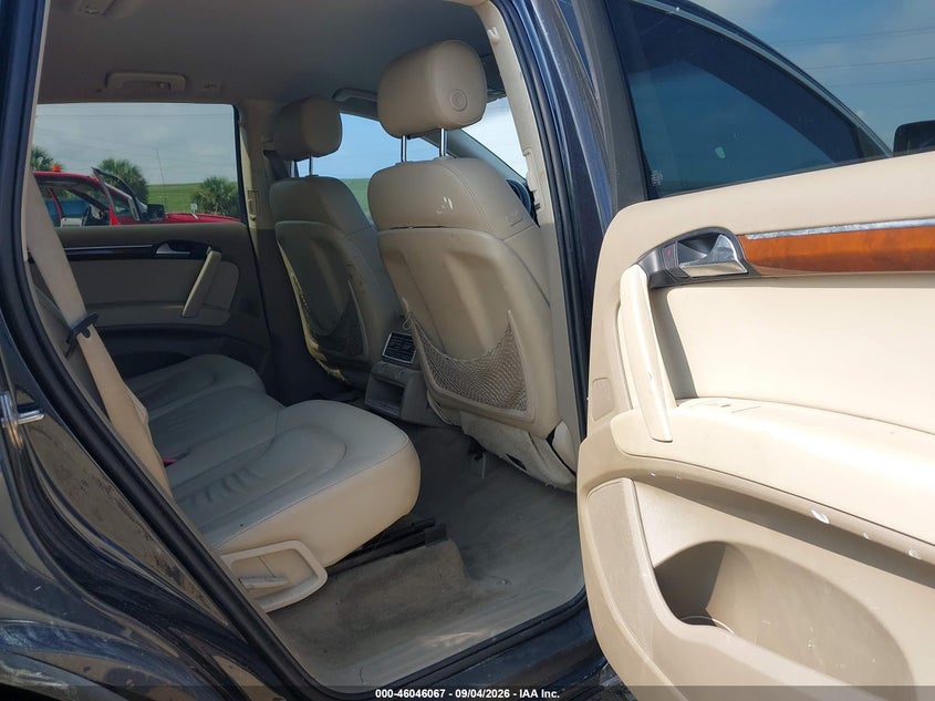 2010 AUDI Q7 auction photo 8