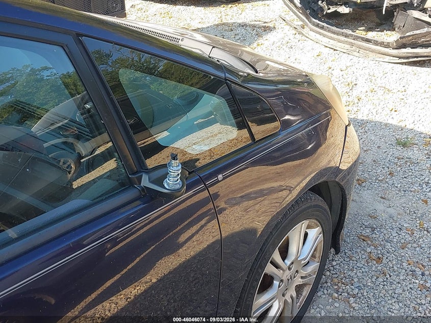 2010 HONDA FIT auction photo 6