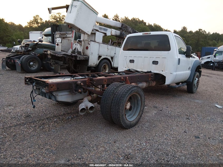 2014 FORD F-450 CHASSIS auction photo 4