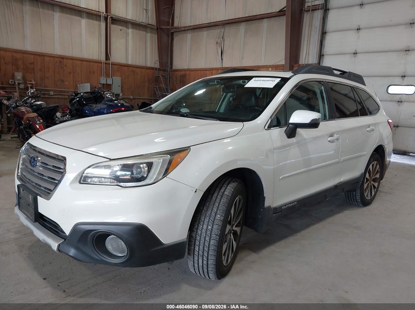 2015 SUBARU OUTBACK auction photo 2