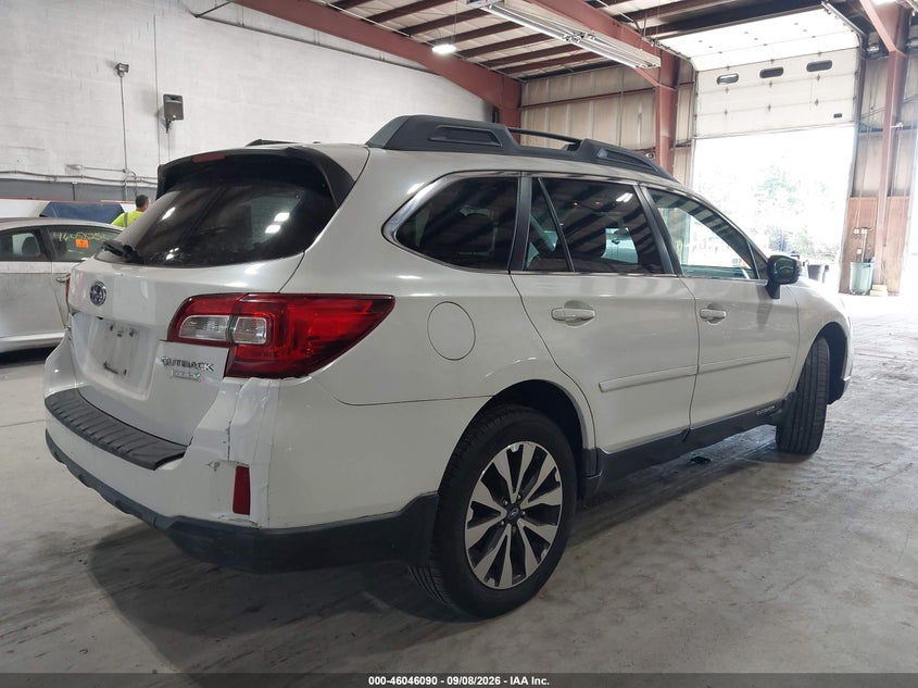 2015 SUBARU OUTBACK auction photo 4