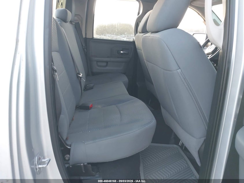 2014 RAM 1500 TRUCK 5.7L V-8 VVT, 395HP