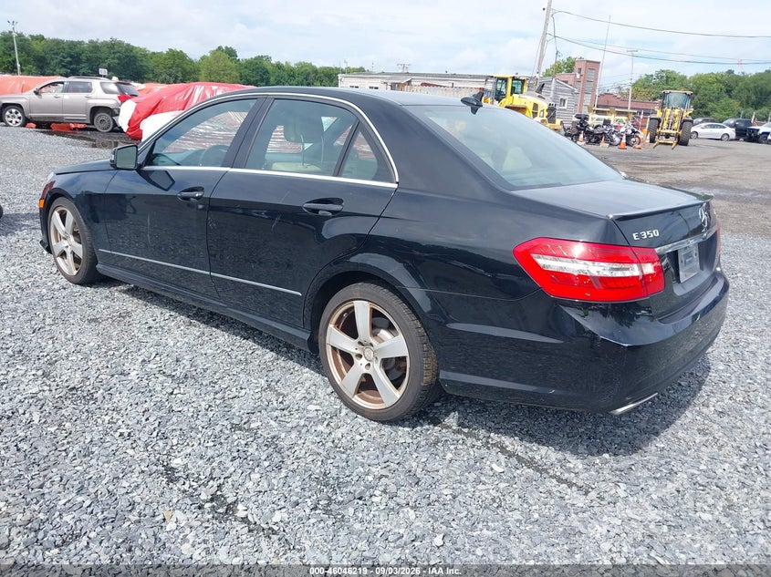 2011 MERCEDES-BENZ E 350 auction photo 3