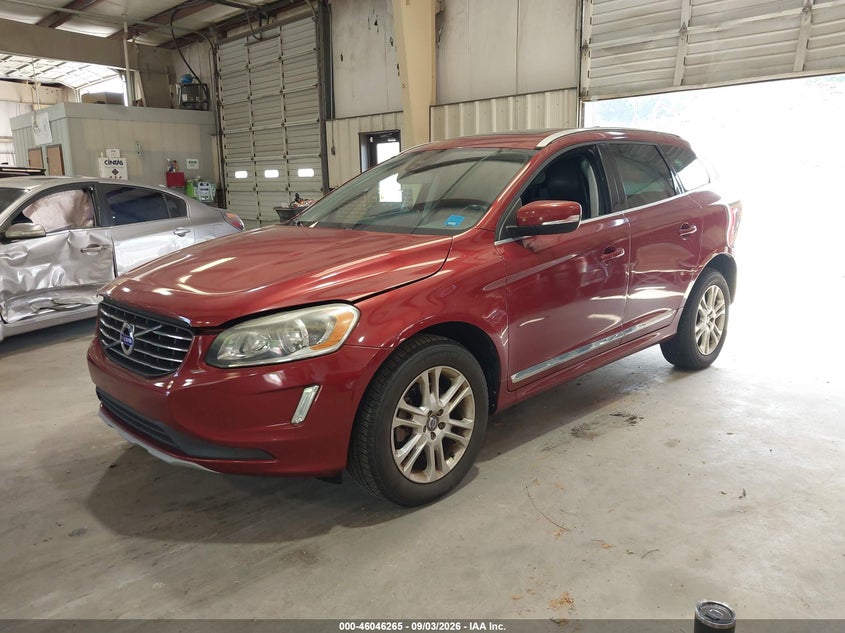 2016 VOLVO XC60 auction photo 2