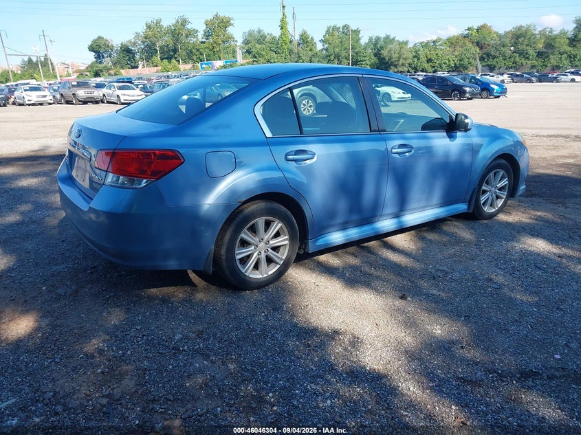2010 SUBARU LEGACY auction photo 4