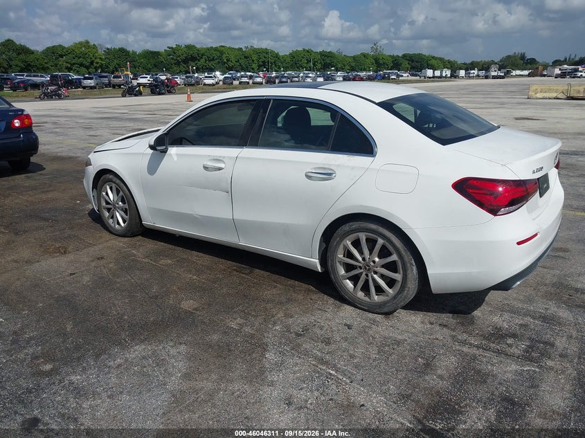 Vin: w1k3g4eb3lj233241, lot: 46545766, mercedes-benz a 220 20203