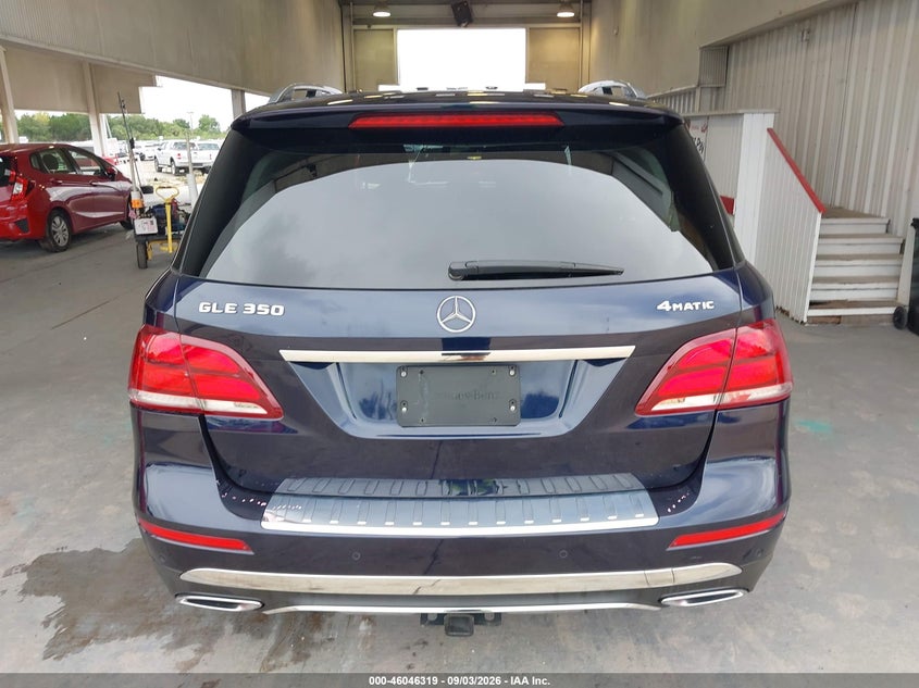 MERCEDES-BENZ GLE - zdjęcie 17