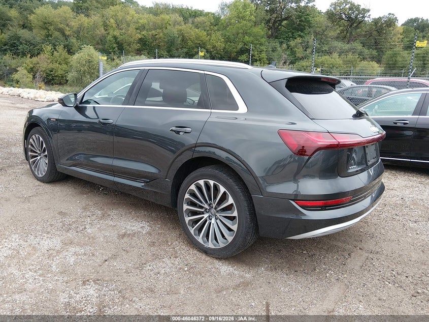 Vin: wa1vaage6kb023455, lot: 46545827, audi e-tron premium plus 20193