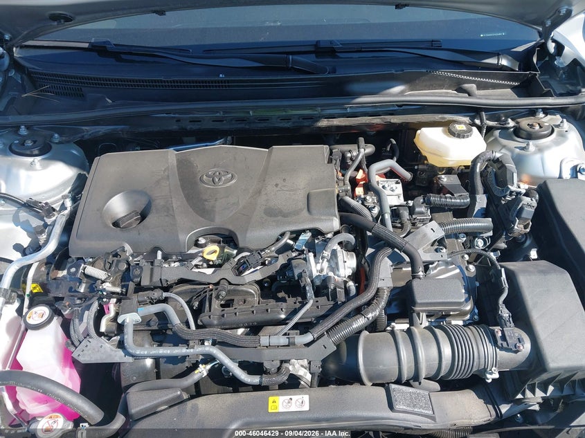 TOYOTA CAMRY - zdjęcie 10