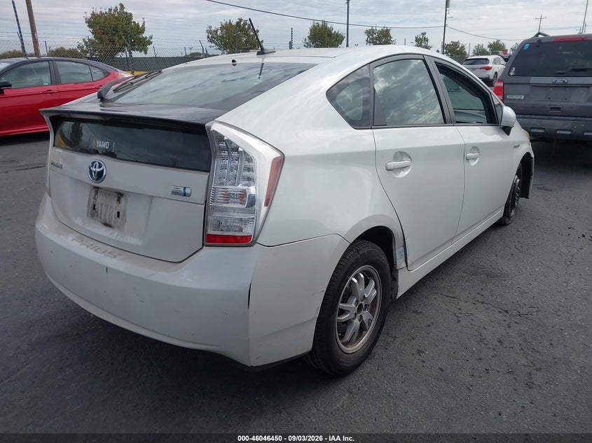 2010 TOYOTA PRIUS auction photo 4