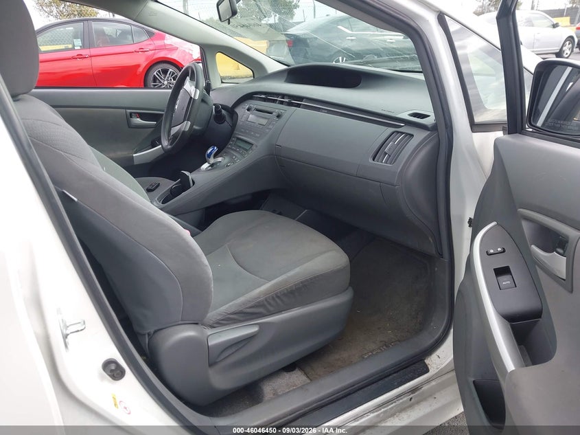 2010 TOYOTA PRIUS auction photo 5