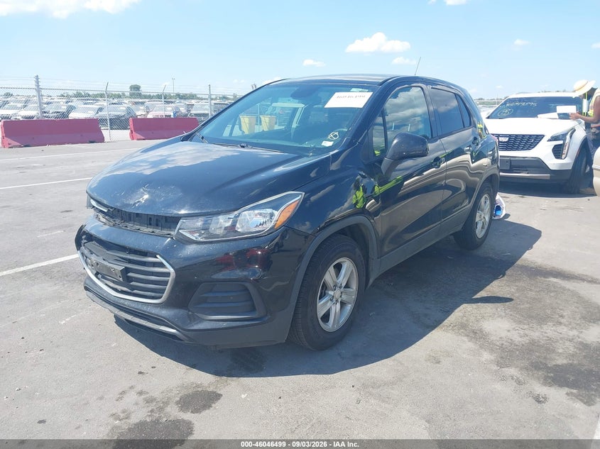 2019 Chevrolet Trax Ls, Front End, IAAI, VIN 3GNCJKSB0KL336426 — photo 2