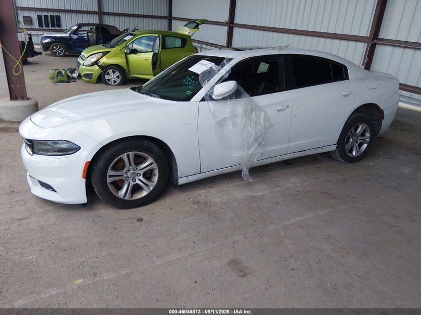 Vin: 2c3cdxbgxlh235420, lot: 46546027, dodge charger sxt rwd 20202