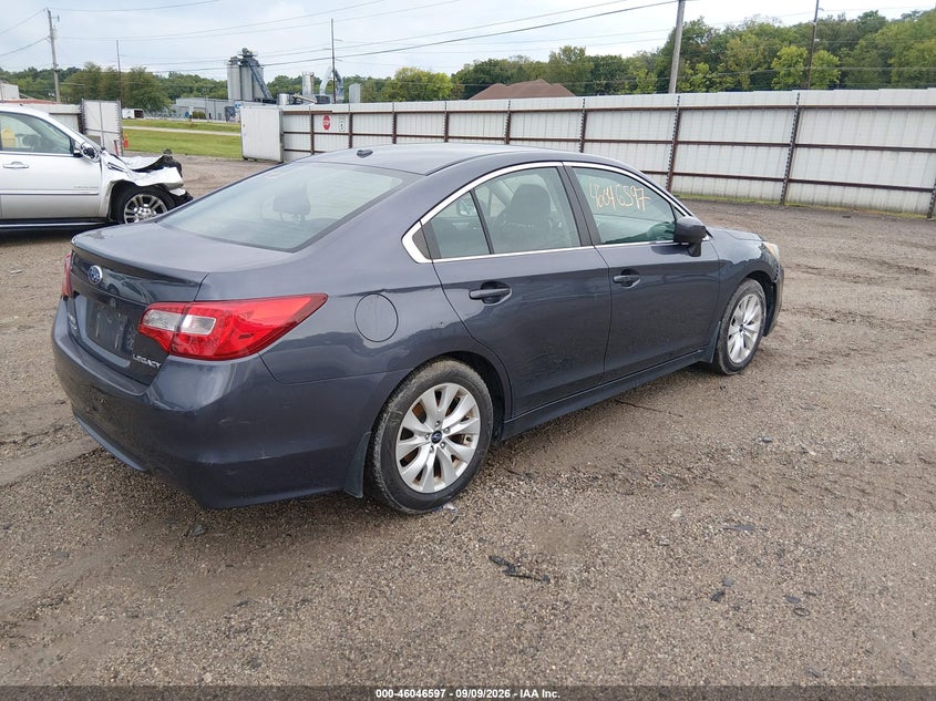 2015 SUBARU LEGACY auction photo 4