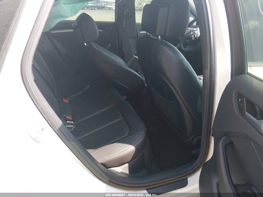 AUDI A3 2015 VIN WAUBFGFFXF1015830
