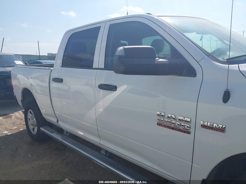 2015 RAM 2500 PICKUP 6.4L V-8 VVT, 410HP