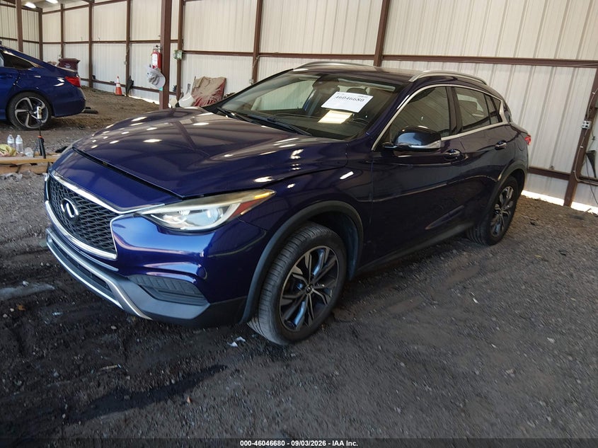 2017 INFINITI QX30 auction photo 2