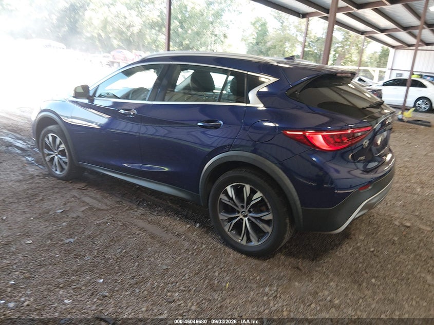 2017 INFINITI QX30 auction photo 3