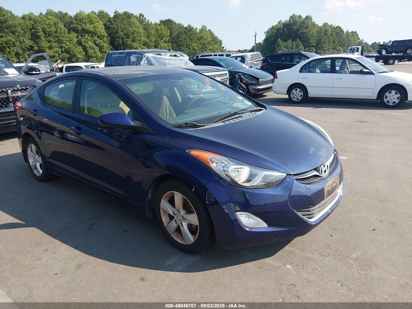 2013 HYUNDAI ELANTRA auction photo 1
