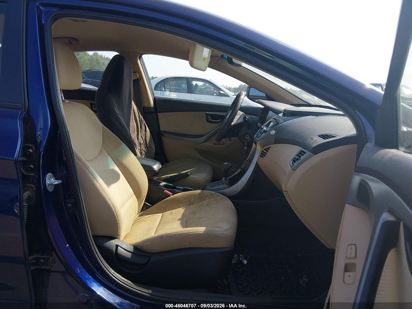 2013 HYUNDAI ELANTRA auction photo 5