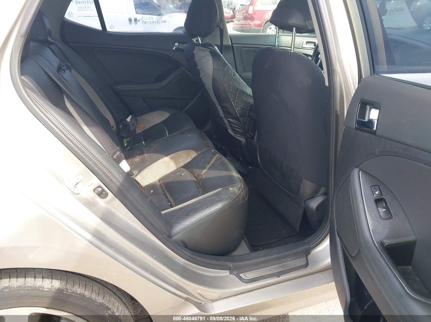 KIA OPTIMA 2012 VIN 5XXGR4A62CG026536
