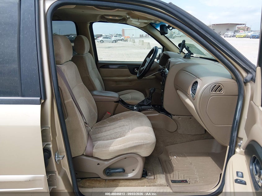 2004 GMC ENVOY auction photo 5