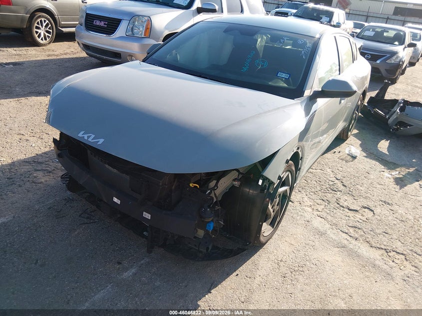 Vin: 3kpfu4de4se217959, lot: 46546277, kia k4 ex 20252