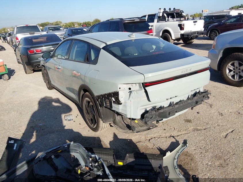 Vin: 3kpfu4de4se217959, lot: 46546277, kia k4 ex 20253