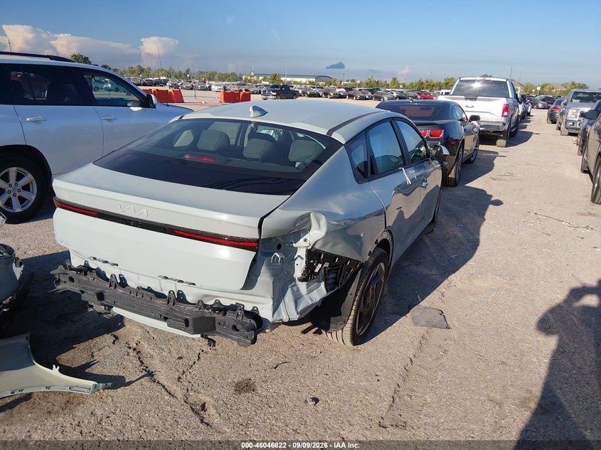 Vin: 3kpfu4de4se217959, lot: 46546277, kia k4 ex 20254