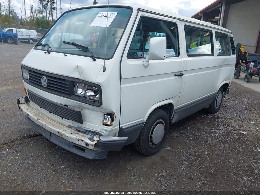 1991 VOLKSWAGEN VANAGON auction photo 2